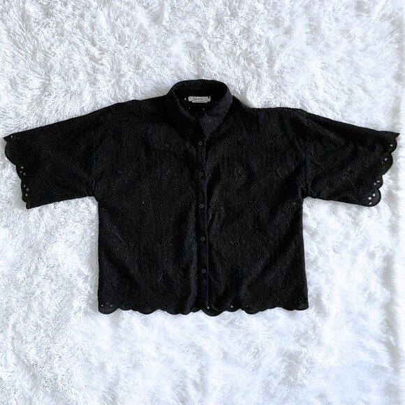 Black Oversized Lace Short-Sleeve Top - Small - Picture 1 of 4